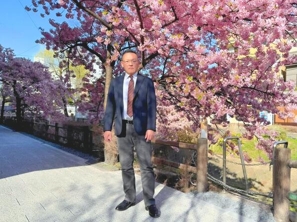 建設部長の写真