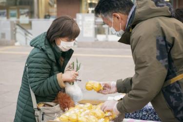 レモンの販売風景