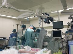 術中神経モニタリングの様子