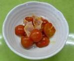 ミニトマトとベーコンの炒め物の写真