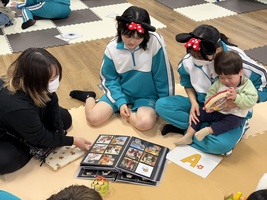 ふれあい体験の様子(1)