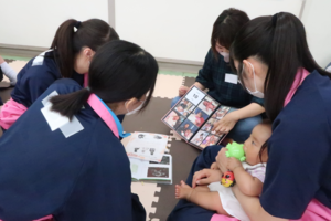 ふれあい体験の様子(1)