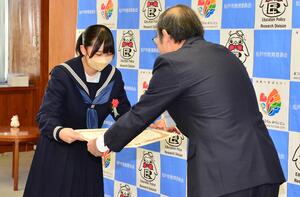 小山さん受賞の様子