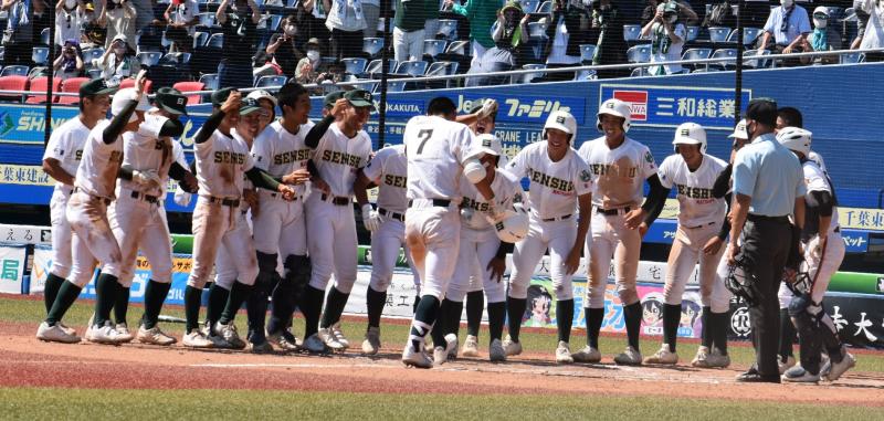 夏の甲子園21 専修大学松戸高校野球部のコメントと同校obのプロ野球選手からの応援メッセージ 松戸市