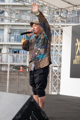 ライブパフォーマンス