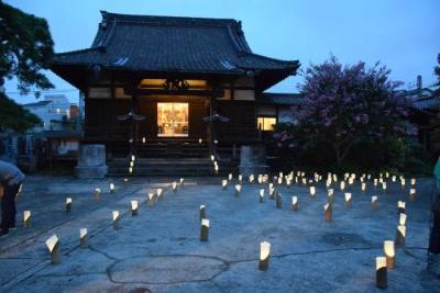 松龍寺「四萬六千日献灯」