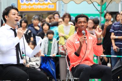 ラシッド選手とトミドコロさん