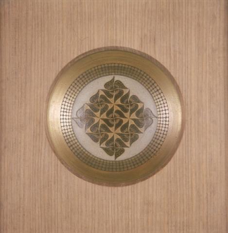金彩花の額皿