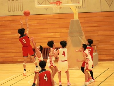 決勝の様子