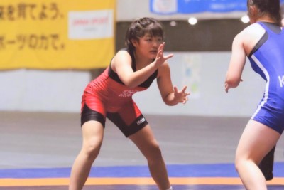 試合で気迫の表情を見せるれいさん