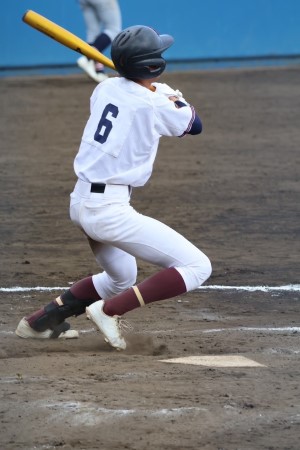 広瀬選手の打撃の様子