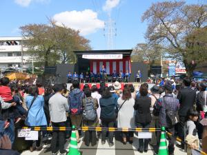 松戸市制施行75周年記念 第37回六実桜まつり式典の様子