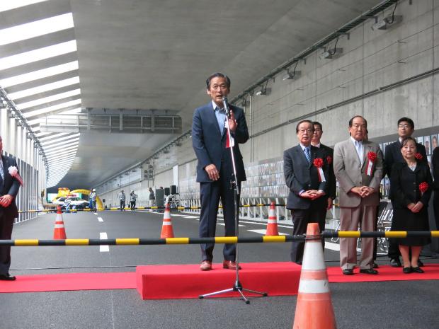 東京外かん「松戸インターチェンジ」開通プレイベント開会式市長挨拶の様子の様子