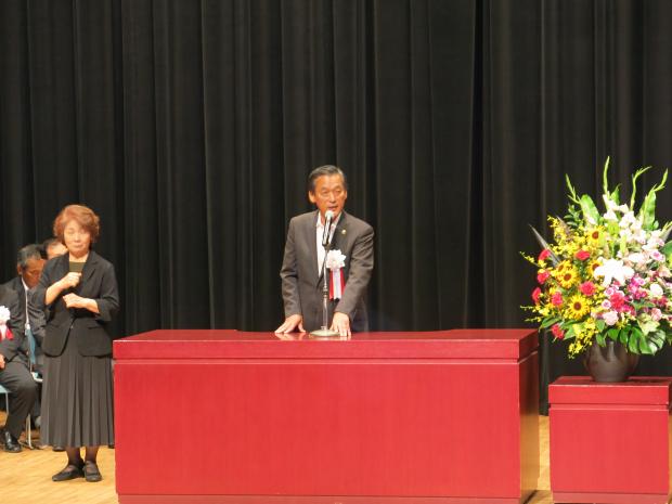 第14回健康都市連合日本支部大会市長挨拶の様子