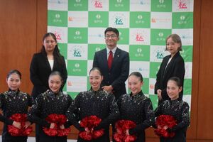 表敬訪問の様子