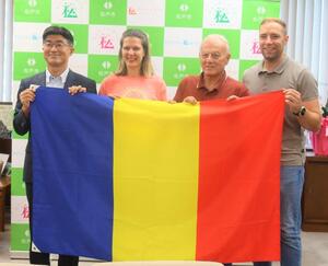 表敬訪問の様子