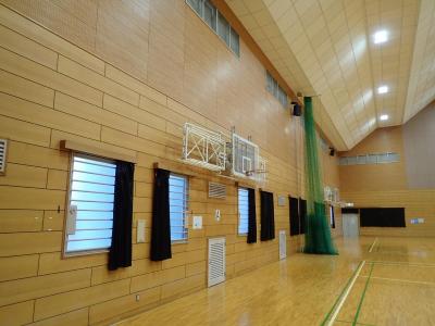 柿ノ木台体育館体育室内部の写真3