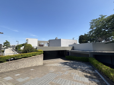 松戸市斎場外壁及び屋上防水改修工事 写真