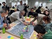 地図を見ながら創造中