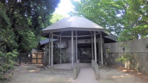 自然観察舎外観