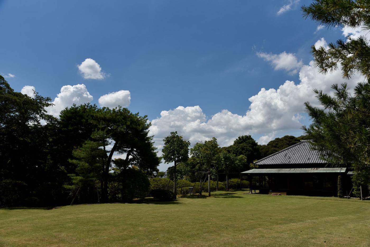 戸定邸庭園の写真